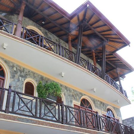 Warahena Beach Hotel Bentota Eksteriør bilde