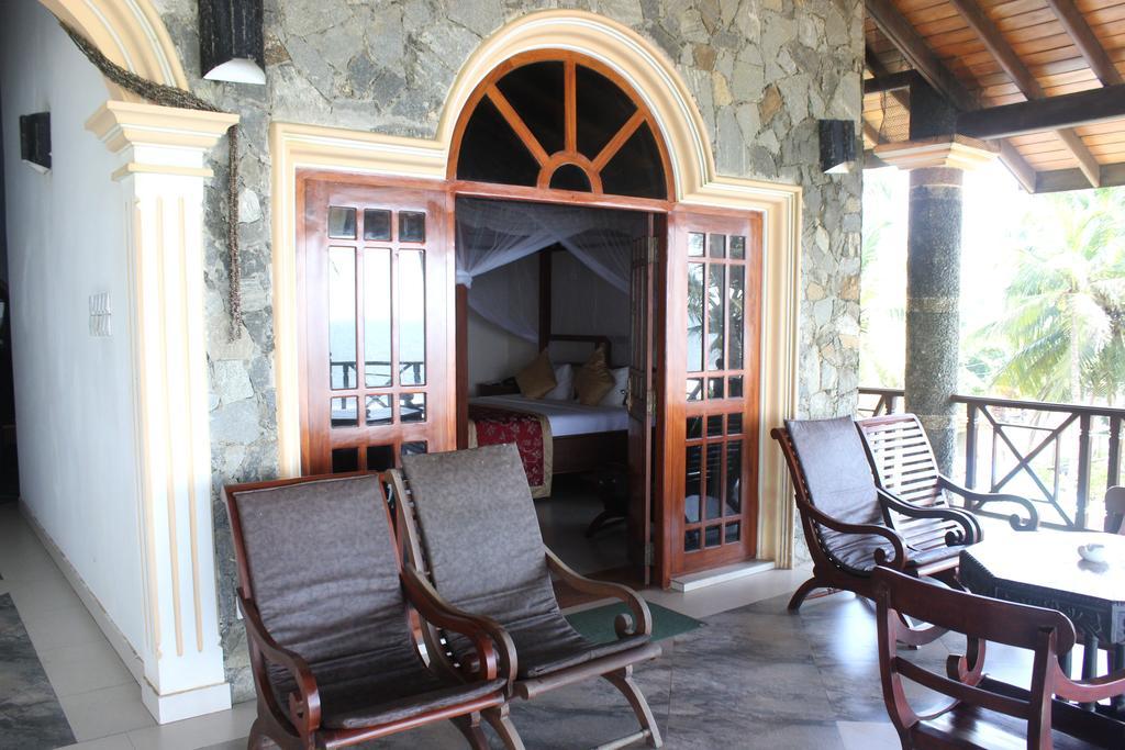 Warahena Beach Hotel Bentota Eksteriør bilde