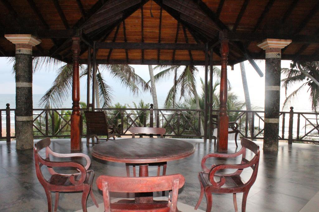 Warahena Beach Hotel Bentota Eksteriør bilde
